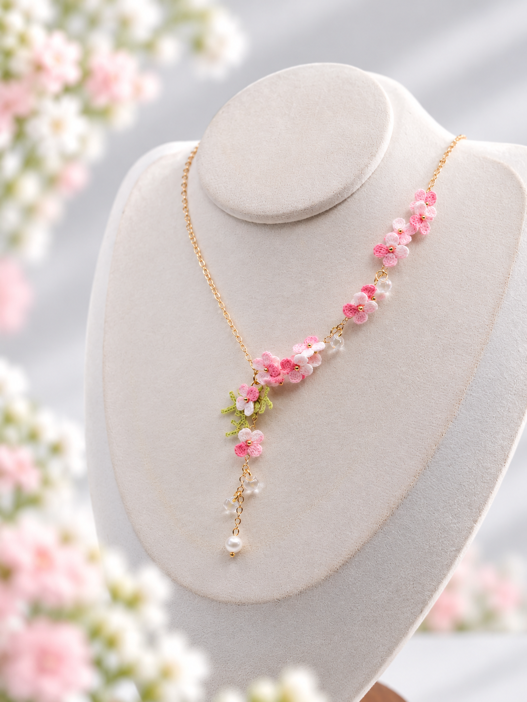 Crochet Flower Pendant Necklace
